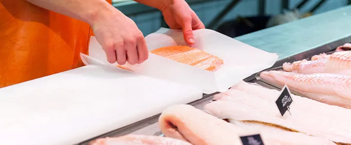 Cenpac:/Guide_achat/update/img/GuideConseil_PapiersAlimentaires/PapiersAlimentaires_Poissonnerie.webp